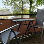 Apartment Moderne 3 Raum Altbau Etw Bis 4 Gaeste, Naehe Staatstheater, Parkplatz, Netflix, Vollausstattung
