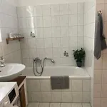 Moderne 3 Raum Altbau Etw Bis 4 Gaeste, Naehe Staatstheater, Parkplatz, Netflix, Vollausstattung