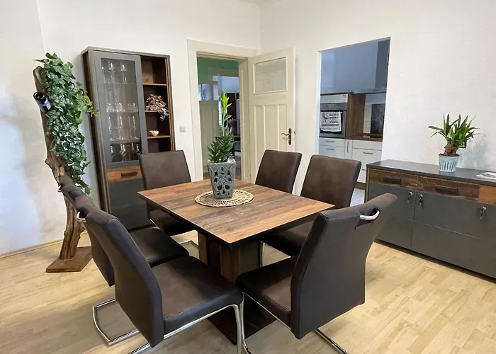 Moderne 3 Raum Altbau Etw Bis 4 Gaeste, Naehe Staatstheater, Parkplatz, Netflix, Vollausstattung شقة كوتبوس