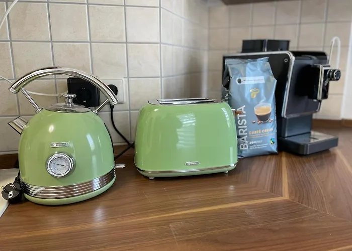 شقة Moderne 3 Raum Altbau Etw Bis 4 Gaeste, Naehe Staatstheater, Parkplatz, Netflix, Vollausstattung *